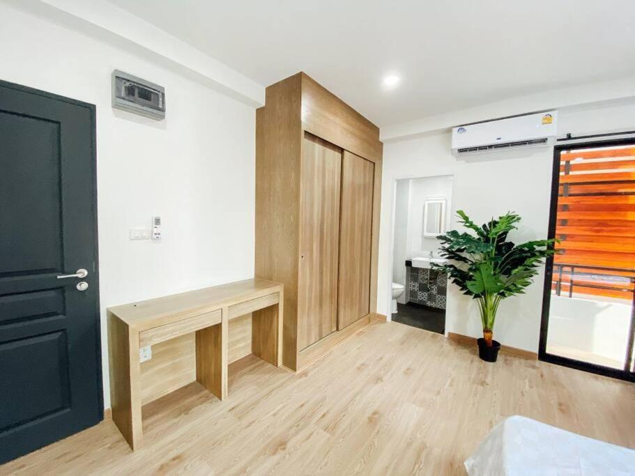 Gp House Apartment - Private Room Sukhumvit Bts Onnut Μπανγκόκ Εξωτερικό φωτογραφία